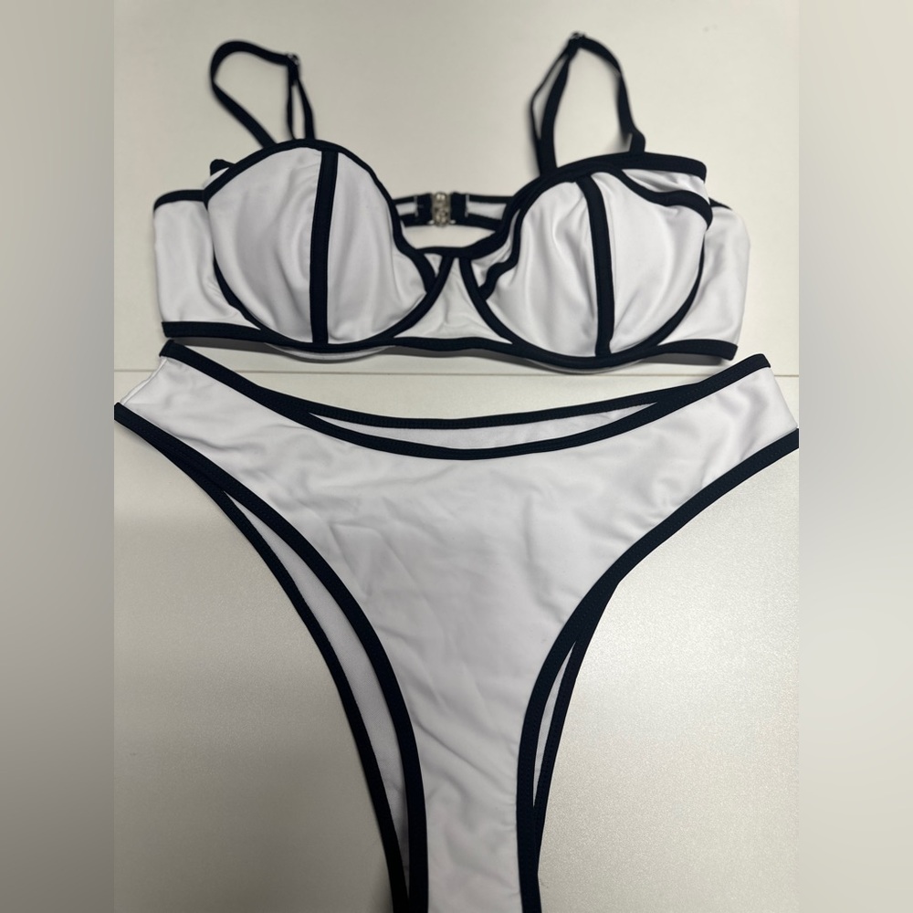 SHEIN Chic White Bikini with Black Accents